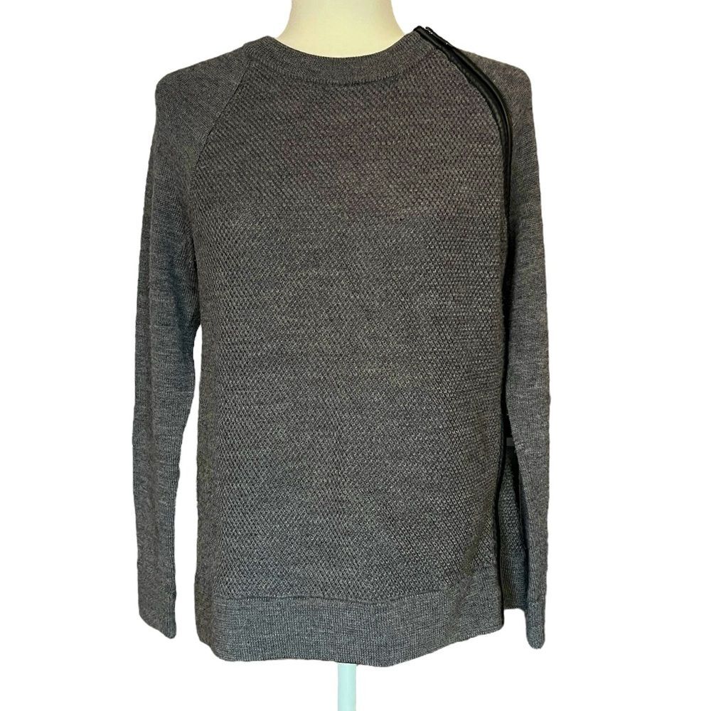 Vince Wool Textured Knit Asymmetric Zip leather trim gray sweater Womens Small
